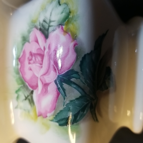 Gold trimmed Rose Creamer and Sugar - Picture 7 of 13